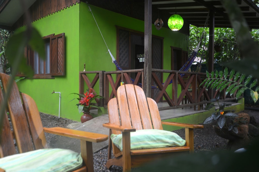 Hotel Pachamama Jungle River Lodge - Image 1