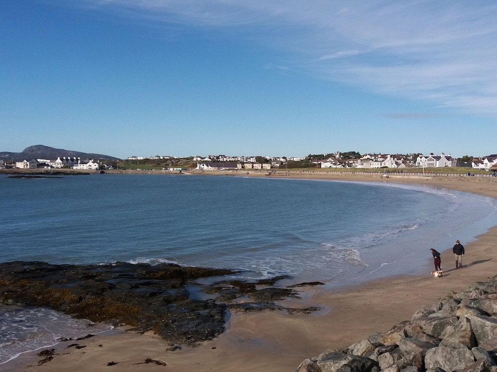 Beach Reach