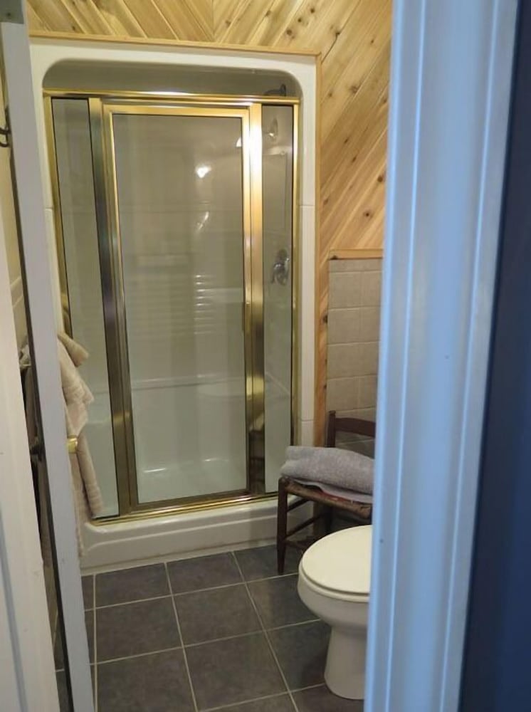 New Bern Vacations - Hanna House Bed  Breakfast - Property Image 7