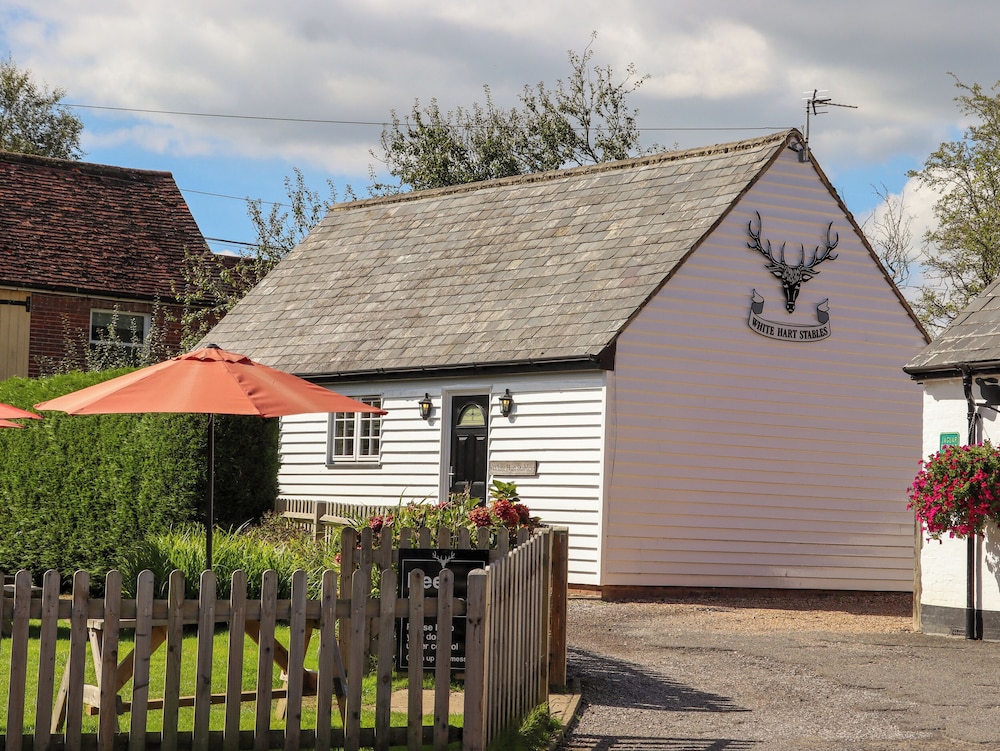 White Hart Stables