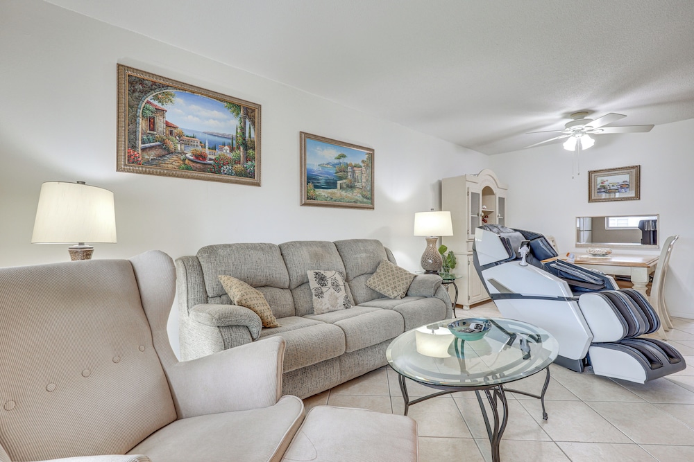 8 Mi to Dtwn Fort Lauderdale: Condo w/ Pool Access
