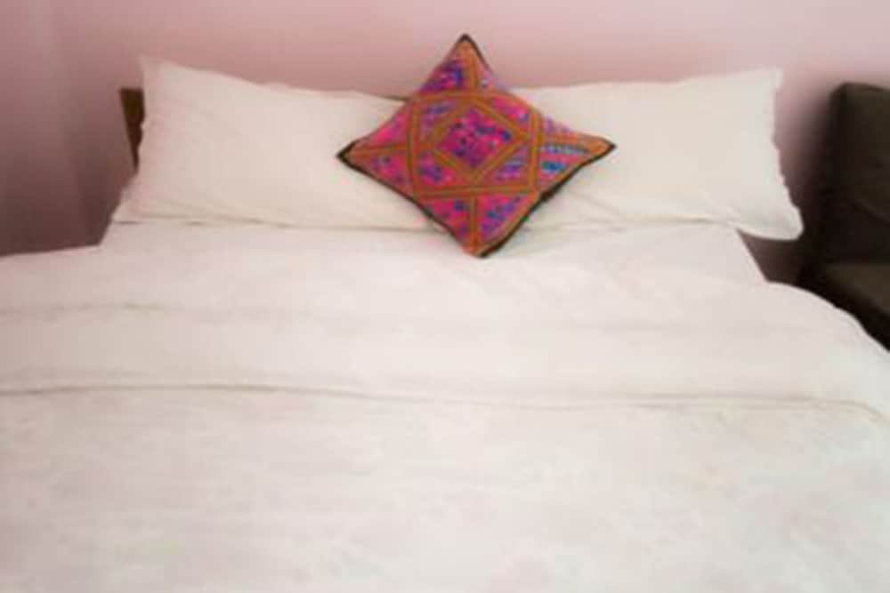 Friend's Guest  House