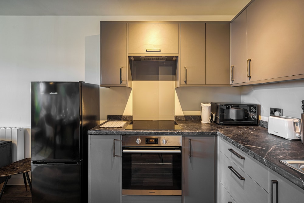 Renaissance House Apartments