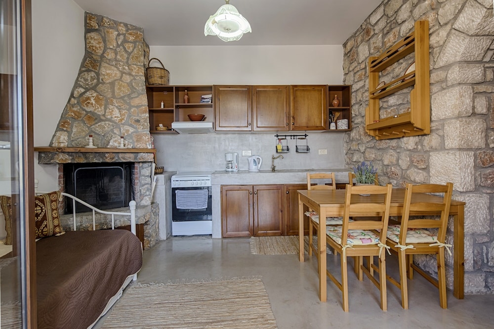 Salakos Villas