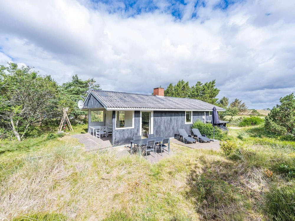 5 Person Holiday Home in Blavand