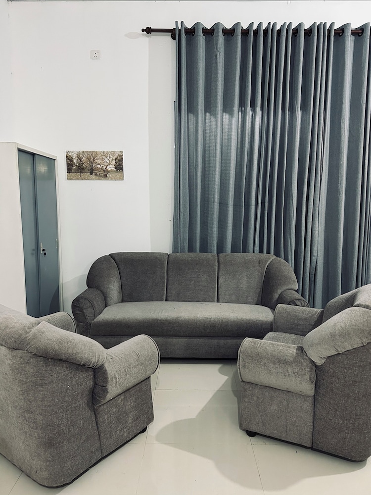 Neem Safari Lodge Yala