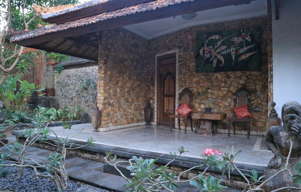 Rumah Hoo Guest House