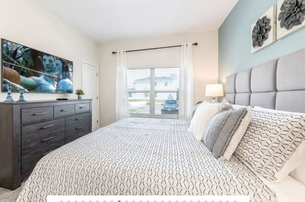 4 Bedroom Villa at Champions Gate - Image 4