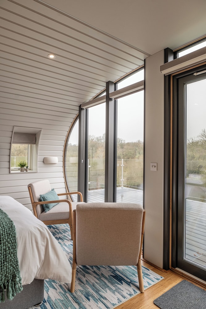 Stunning EcoRetreat Pods in Old Chalford