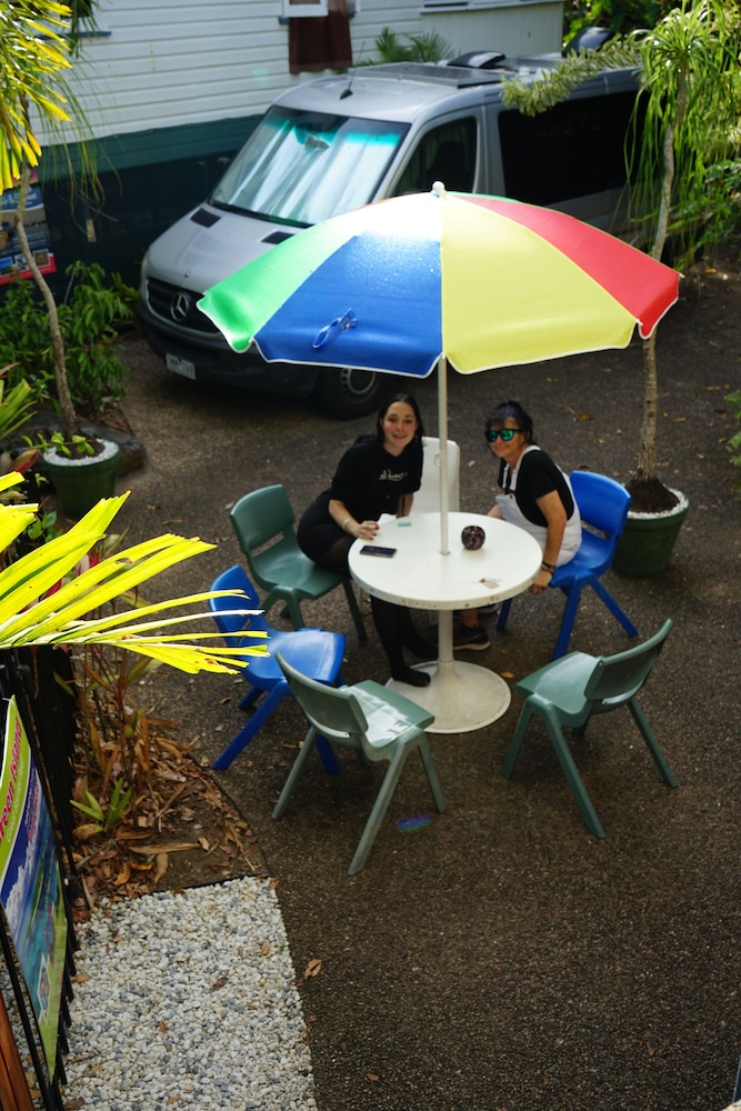 Travellers Paradise Heritage Historical Place - Hostel