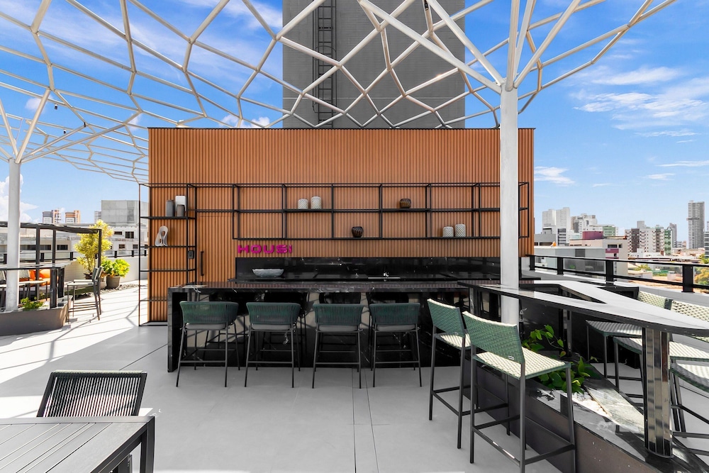 Alta Garden Housi by Carpediem