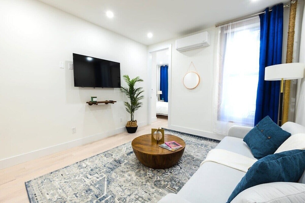 317 UES Apartments