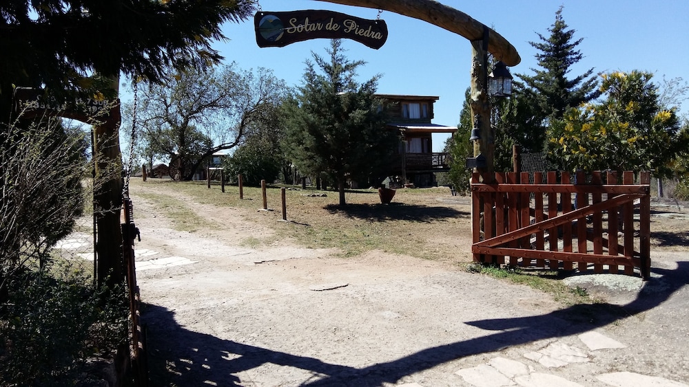 Cabañas Solar de Piedra