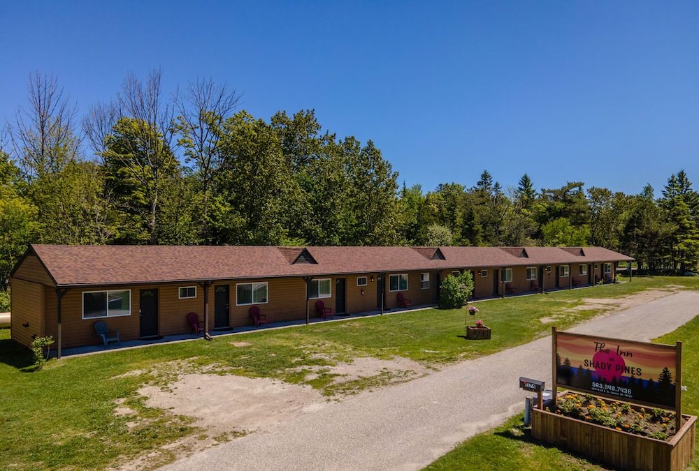 The Inn at Shady Pines
