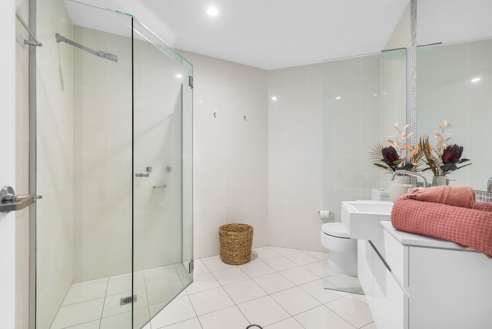 Luxury Apartments on Bells Boulevard