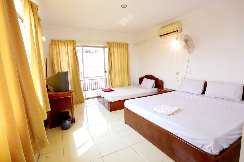 Hang Tep Hostel
