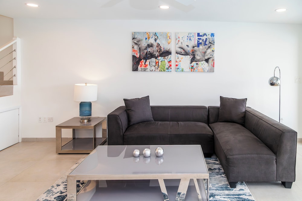 Blue Luxury Properties