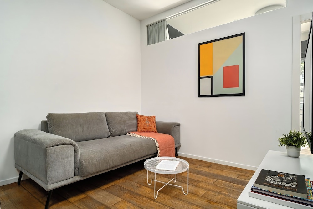 Allenby Urban Living Apartments by Sea N Rent