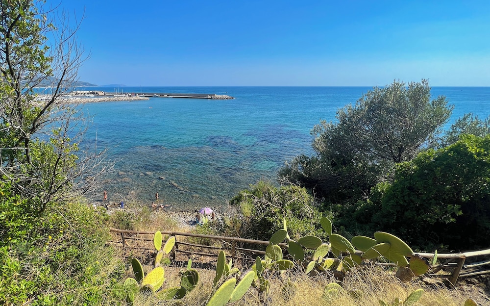 Dominella - Apartment With Pool in Cilento view 3