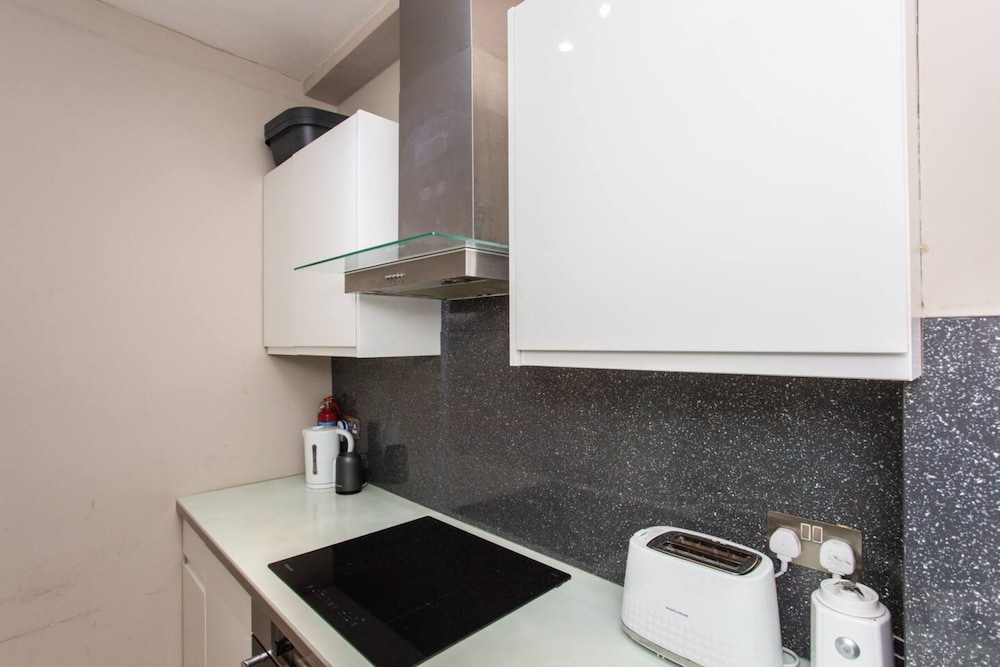 Modern 2 Bedroom Apartment in Marble Arch