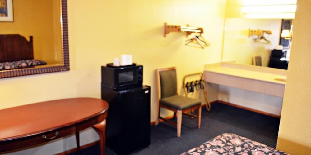 Aloha Inn