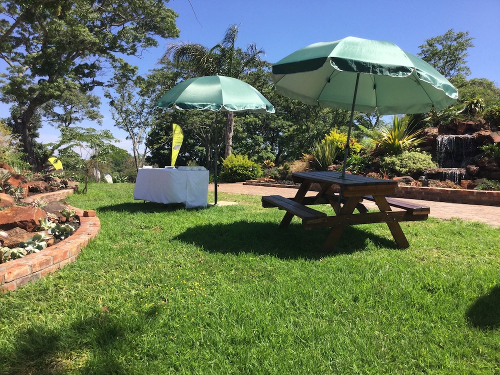 Manna Resorts