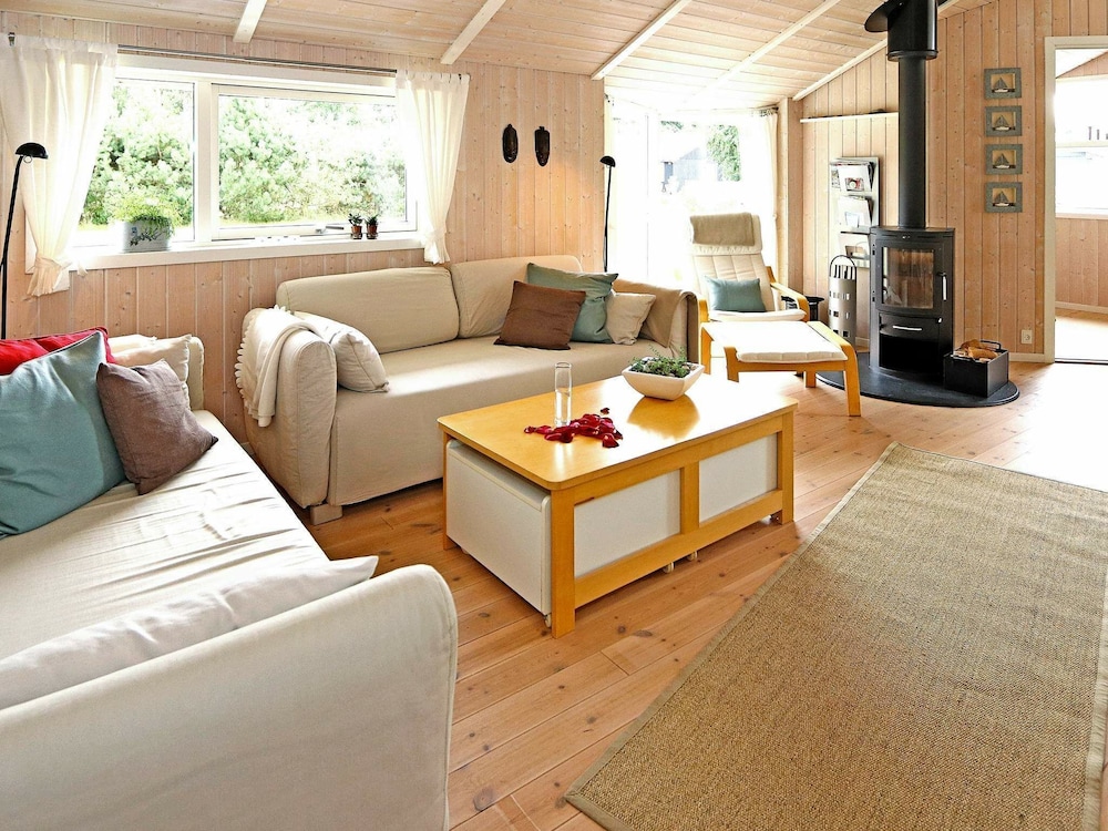 Lavish Holiday Home in Lolland With Whirlpool