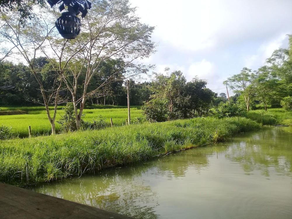 Baan Suan Jantra Home Stay