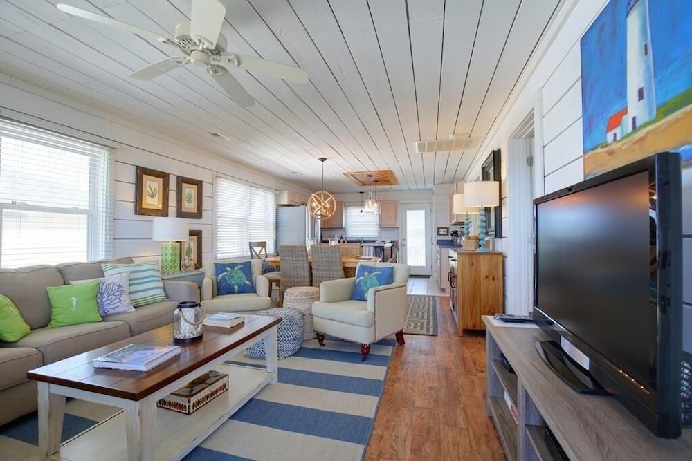 Magnolia Cottage - 3 Br Home