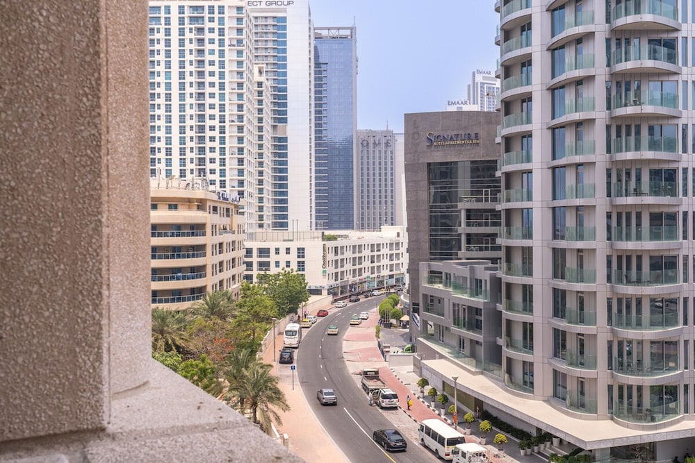 Charming and Cozy 2BR Stay in Dubai Marina