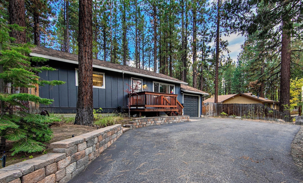 Private Woods - Heavenly California Lodge