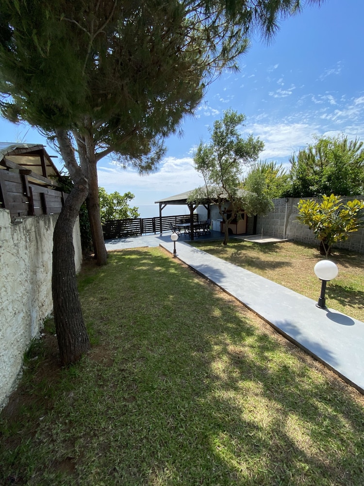 Villa Angela
