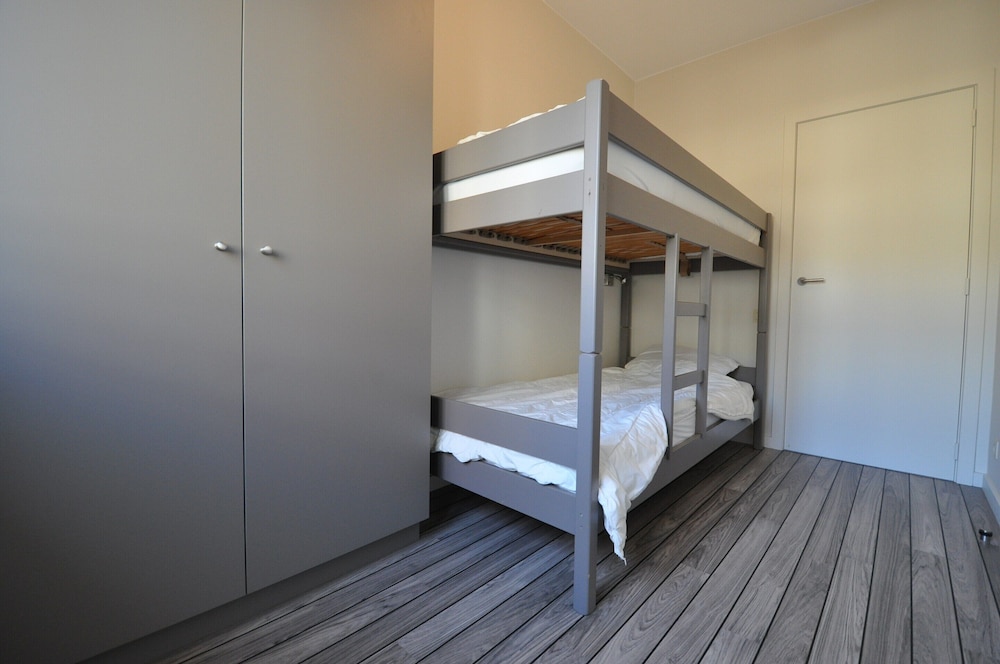 Apartment in Duinbergen Near the Beach
