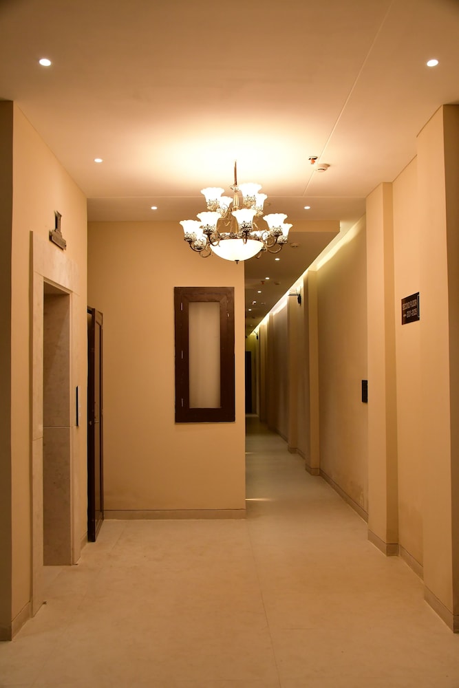Narrow Gauge Hotel