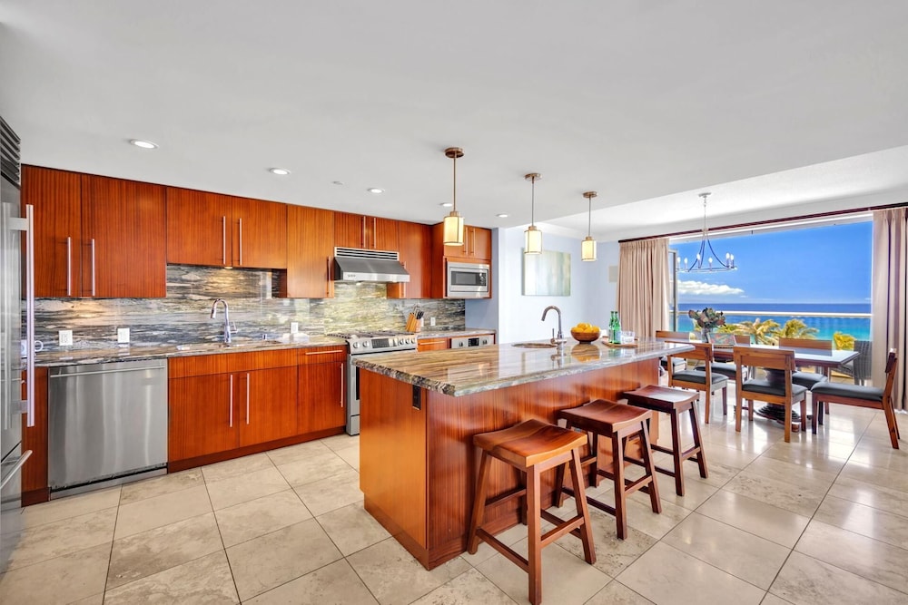 Honua Kai 2 Free Rental Cars KBM Resorts Gorgeous Mountain View 5th Floor Unit At Honua Kai 2 Units, 4 Bedrooms HK Ml-1865
