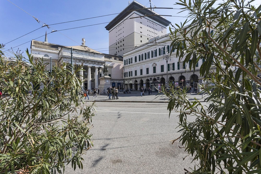 San Matteo s Home in Genova view 2