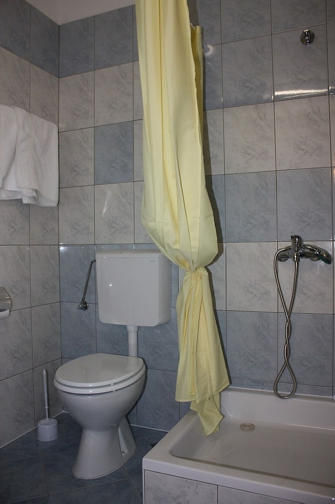 Photo 59