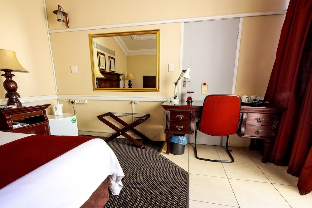 Caesars Guesthouse & Conference Centre