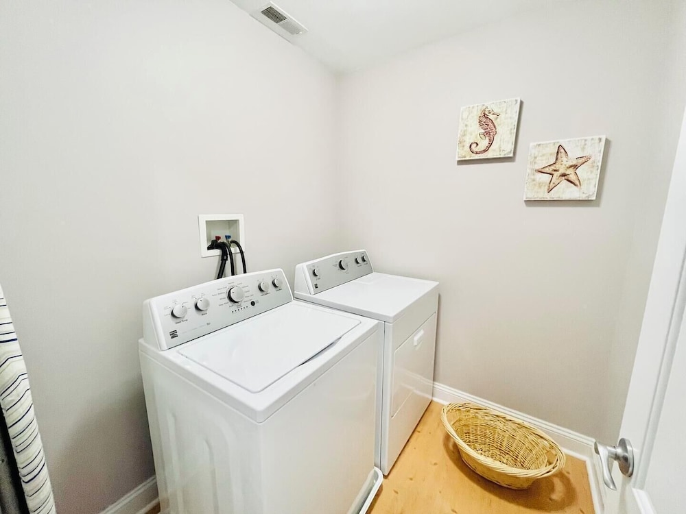 Wilmington Avenue 20B