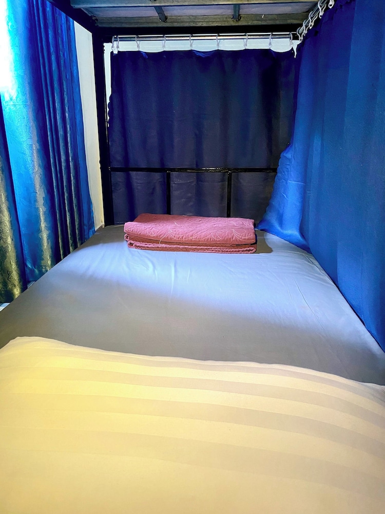 Paradise Hostel