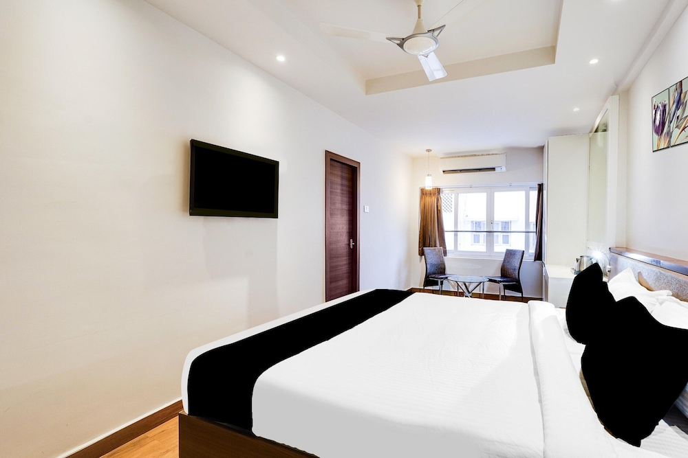 Super Townhouse Oak Kodambakkam