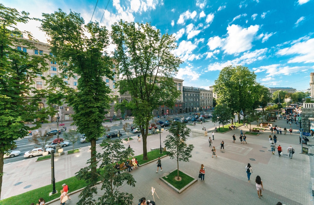 Kyiv Apartments