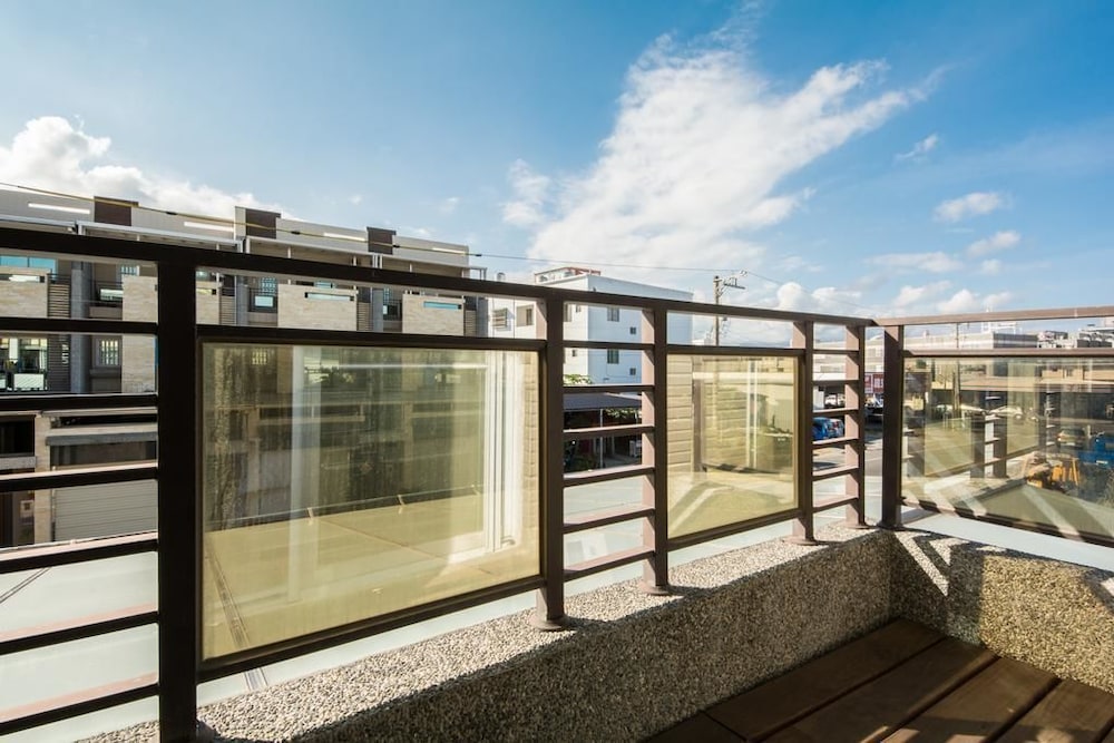 Photo 43