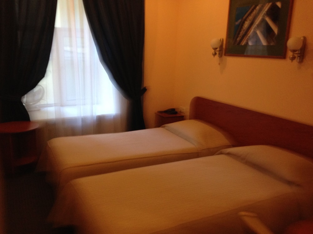 Photo 52