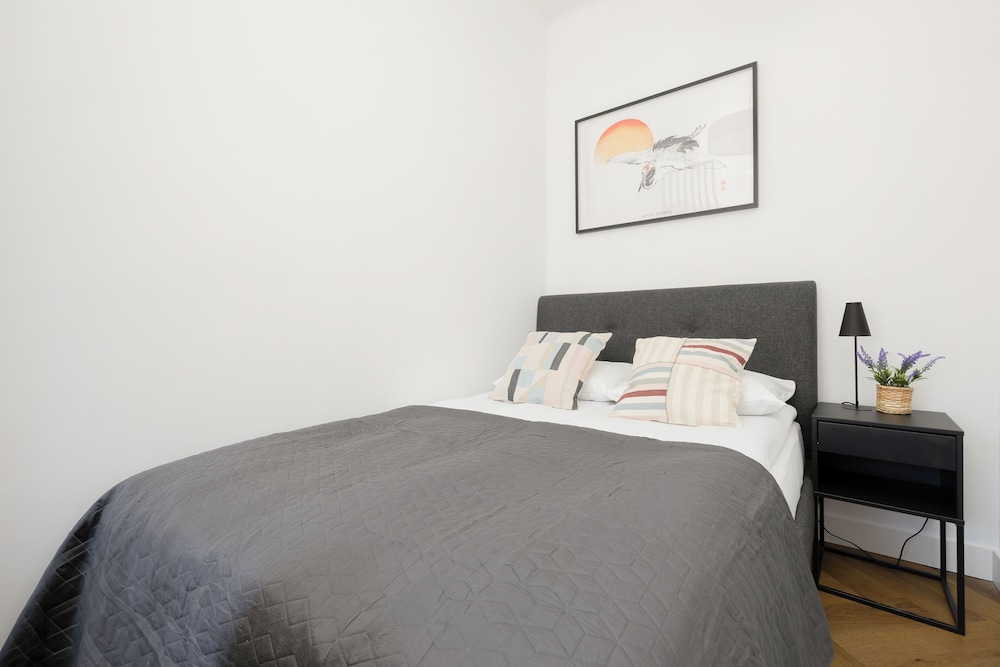 Apartment in the Old City by Renters view 3