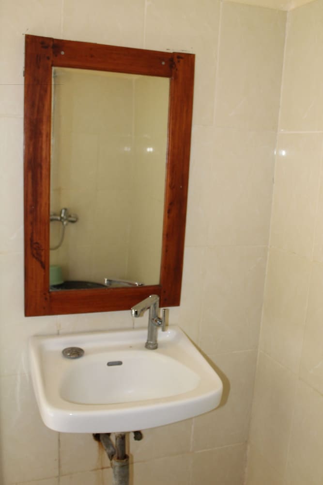Gondang Beach Hotel