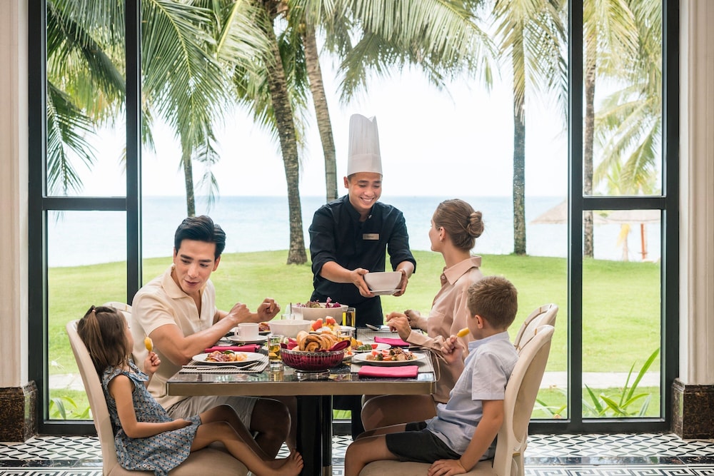 Sheraton Phu Quoc Long Beach Resort