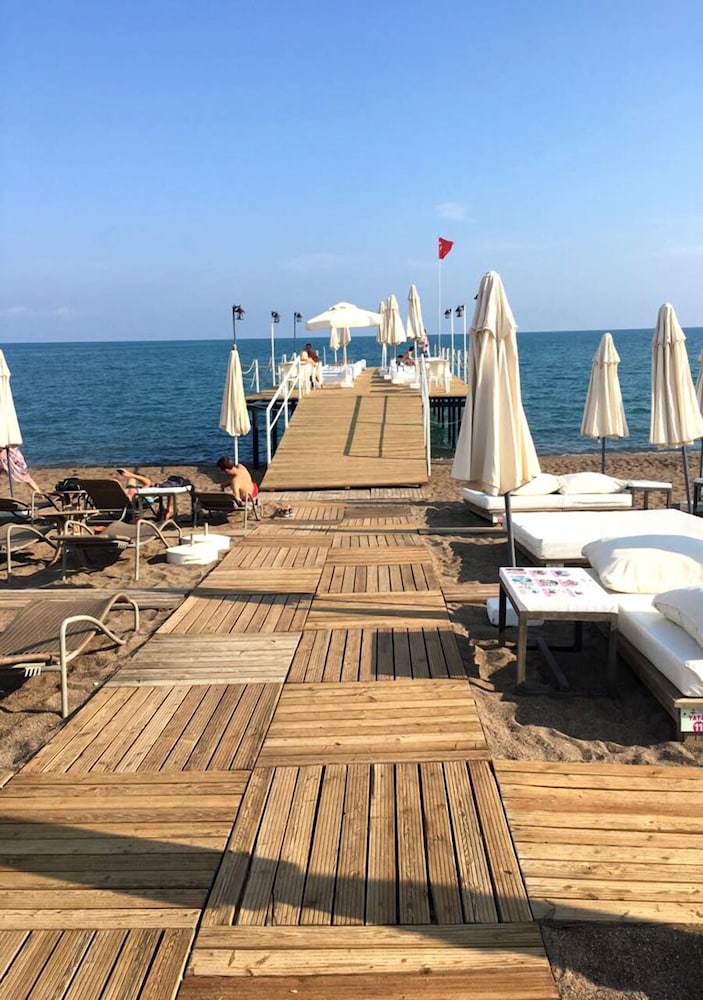 Grand Niki Otel & Spa - Image 29