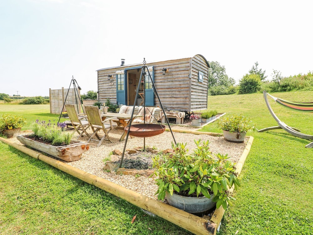 Lillie's Shepherds Hut at Shepherds Lodge