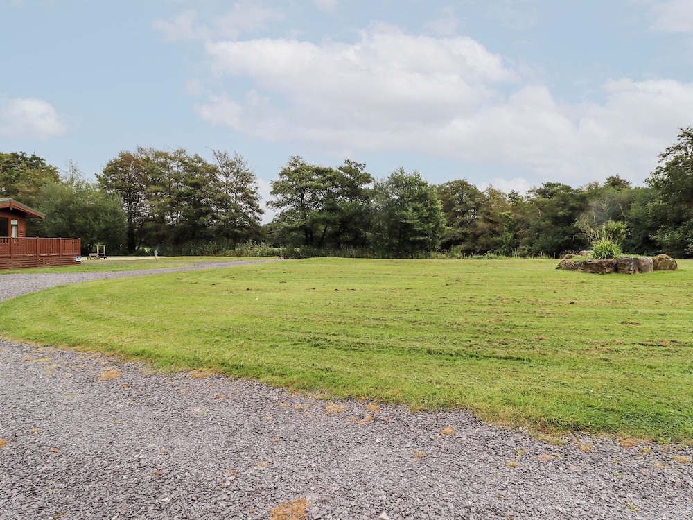 Bowland Lakes Leisure Village Lodge 16